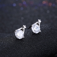 Picture of Ce Certificated Platinum Plated White Stud 