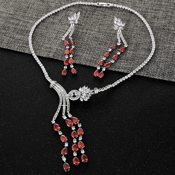 Picture of Luxury Casual Necklace and Earring Set at Unbeatable Price