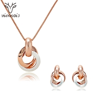 Picture of Simple And Elegant Gold Plated Dubai Style 2 Pieces Jewelry Sets