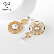 Picture of Attractive Gold Plated Dubai Dangle Earrings For Your Occasions