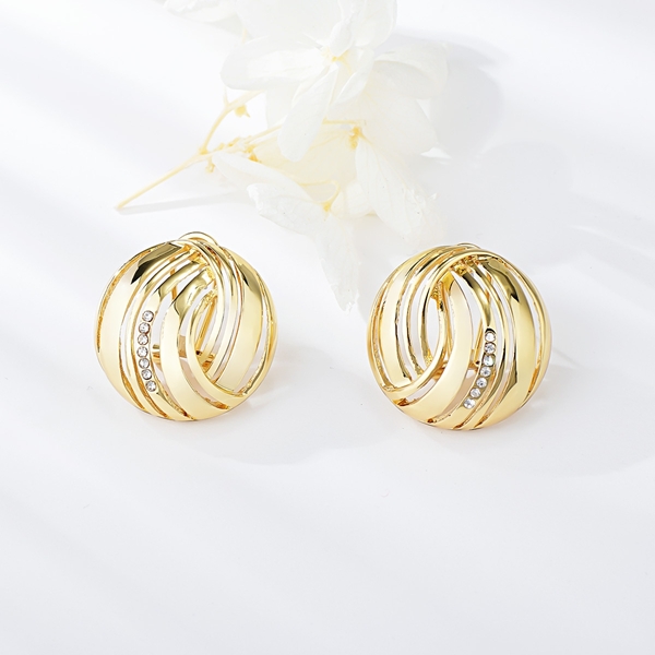 Picture of Gold Plated Zinc Alloy Stud Earrings from Trust-worthy Supplier