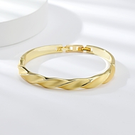 Picture of Delicate Medium Dubai Fashion Bangle