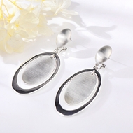 Picture of Funky Dubai Zinc Alloy Dangle Earrings