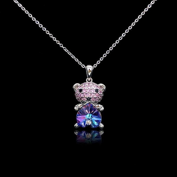 Picture of Beautiful Swarovski Element Small Pendant Necklace