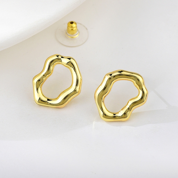 Picture of Filigree Big Zinc Alloy Big Stud Earrings