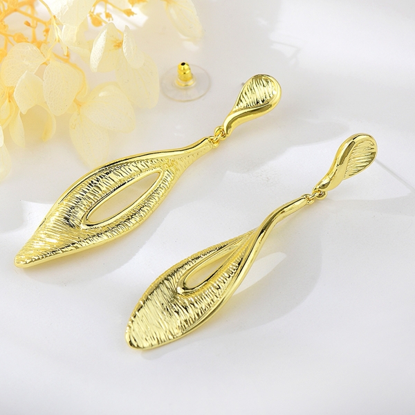 Picture of Bling Dubai Zinc Alloy Dangle Earrings