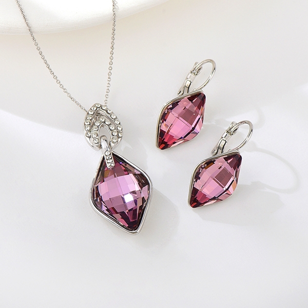 Picture of Geometric Platinum Plated 2 Piece Jewelry Set of Original Design