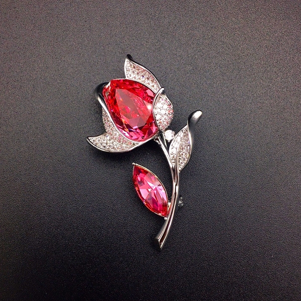 Picture of Impressive Red Flower Brooche Shopping