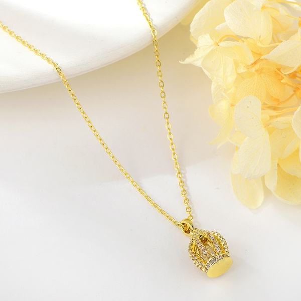 Picture of Delicate Cubic Zirconia Gold Plated Long Pendant