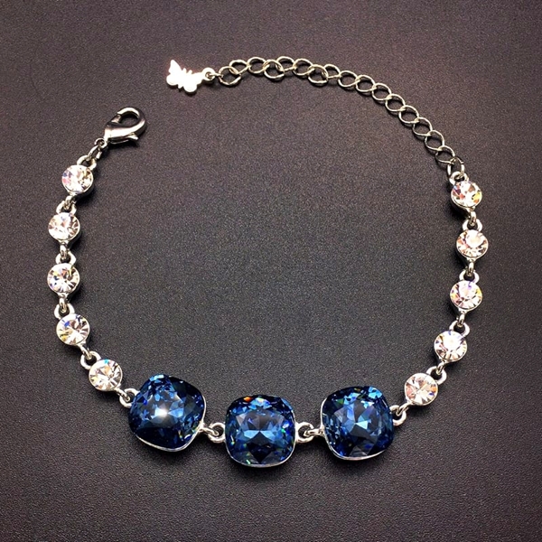 Picture of Pretty Swarovski Element Platinum Plated Fashion Bracelet