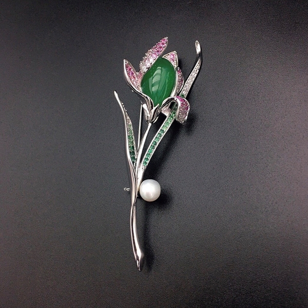 Picture of Latest Flower Swarovski Element Brooche